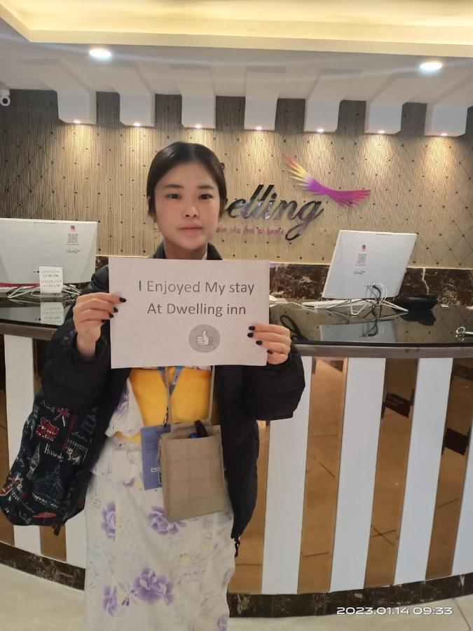 The Dwelling Inn Greater Noida Esterno foto